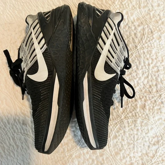 Nike Trainers - Picture 2 of 5